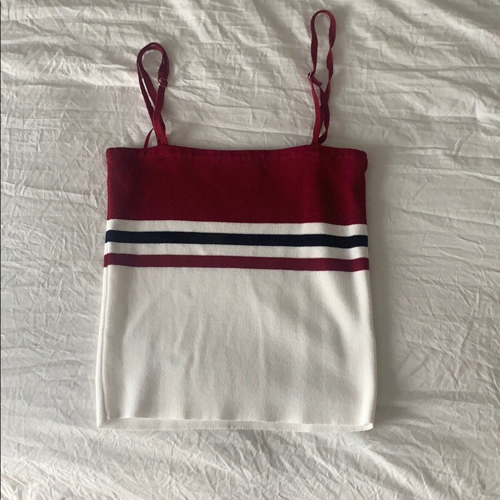 Threads crop top